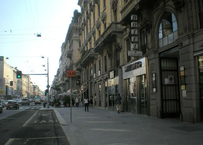 Aurora Hotell Milano