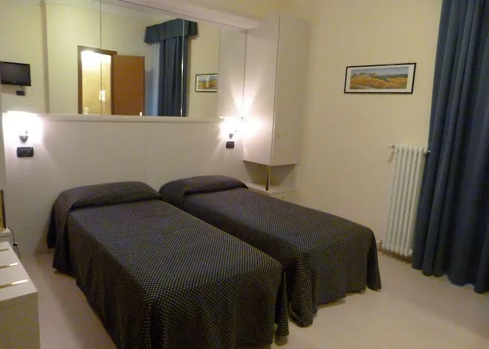 Aurora Hotell Milano