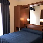 Aurora Hotel