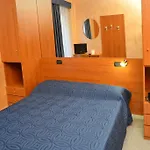 Aurora Hotel